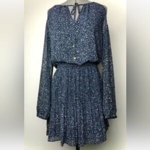 Michael Kors Dress Cold Shoulders Long Sleeves‎ Size Medium tie neckline